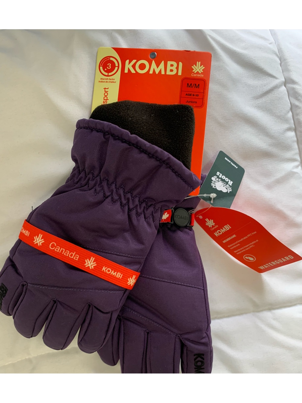 New with tags ROOTS Kombi gloves size M juniors ages 9-10 - Picture 2 of 6